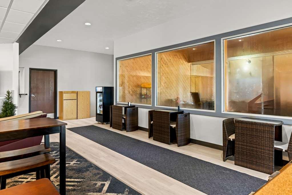 Americas Best Value Inn & Suites - Tahquamenon Country Newberry Restauracja zdjęcie